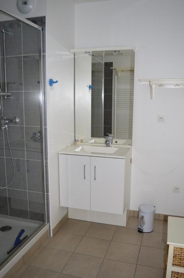 Appartement Spacieux Avec Balcon - A 50M De La Plage Courseulles-sur-Mer Luaran gambar